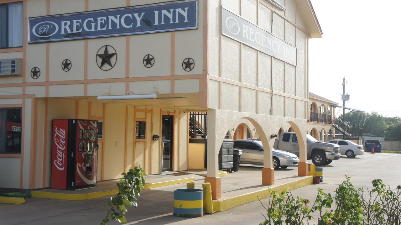 Regency Inn Taylor Extérieur photo